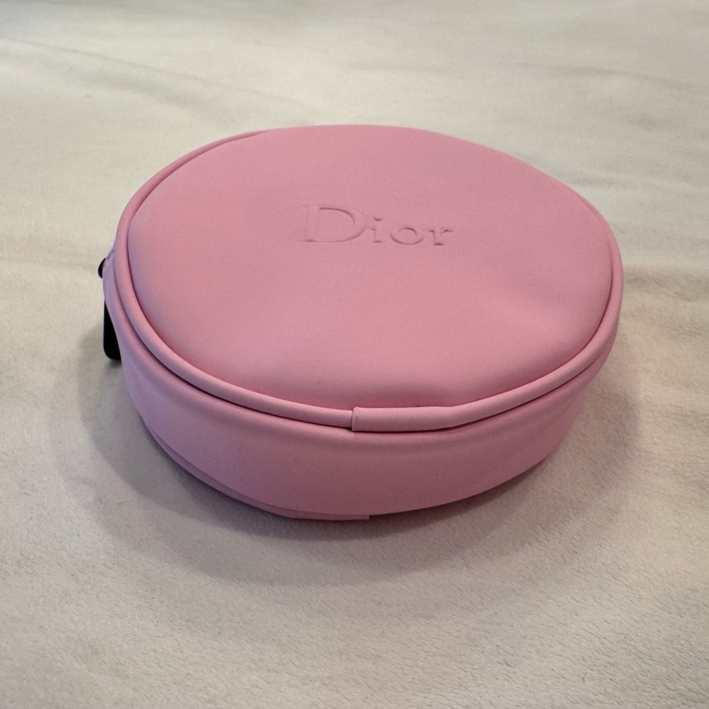 DIOR | Soft Pink Zip Pouch - Picture 4 of 7